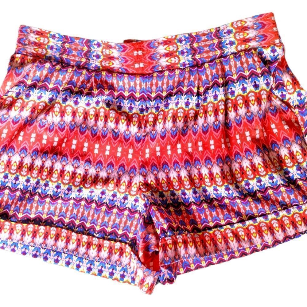 SHORTS  BY & BY Bright & Comfy COTTON blend  with Pockets SZ Medium